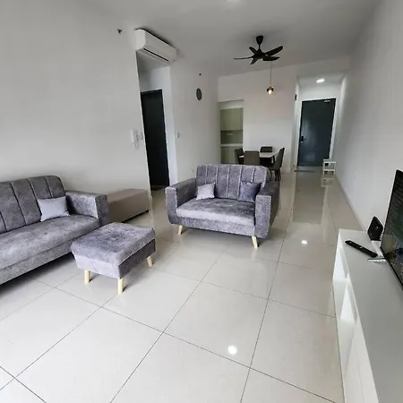 Paradigm Residence 3 Bedrooms Above Paradigm Mall For 8 Pax By Gdragon Homestay Johor Bahru Exterior photo