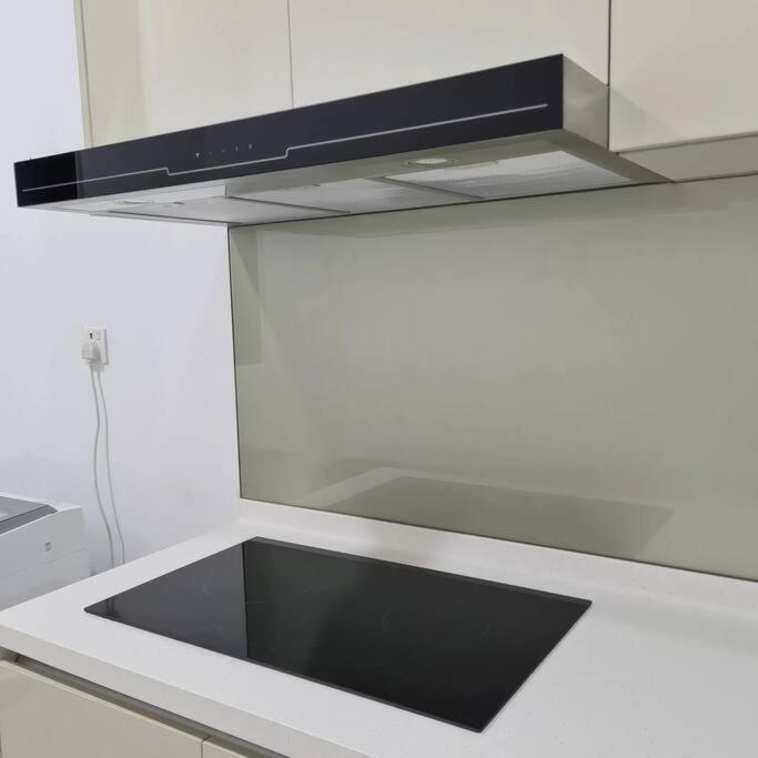 Paradigm 3 Bedrooms Above Paradigm Mall For 8 Pax By Gdragon *