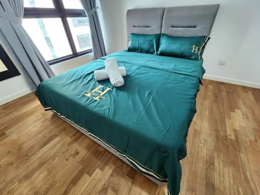 Paradigm 3 Bedrooms Above Paradigm Mall For 8 Pax By Gdragon Apartment *
